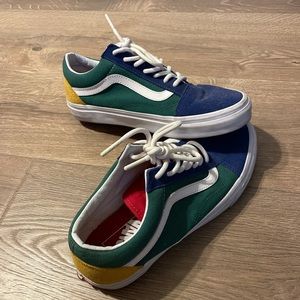 Vans yacht club!